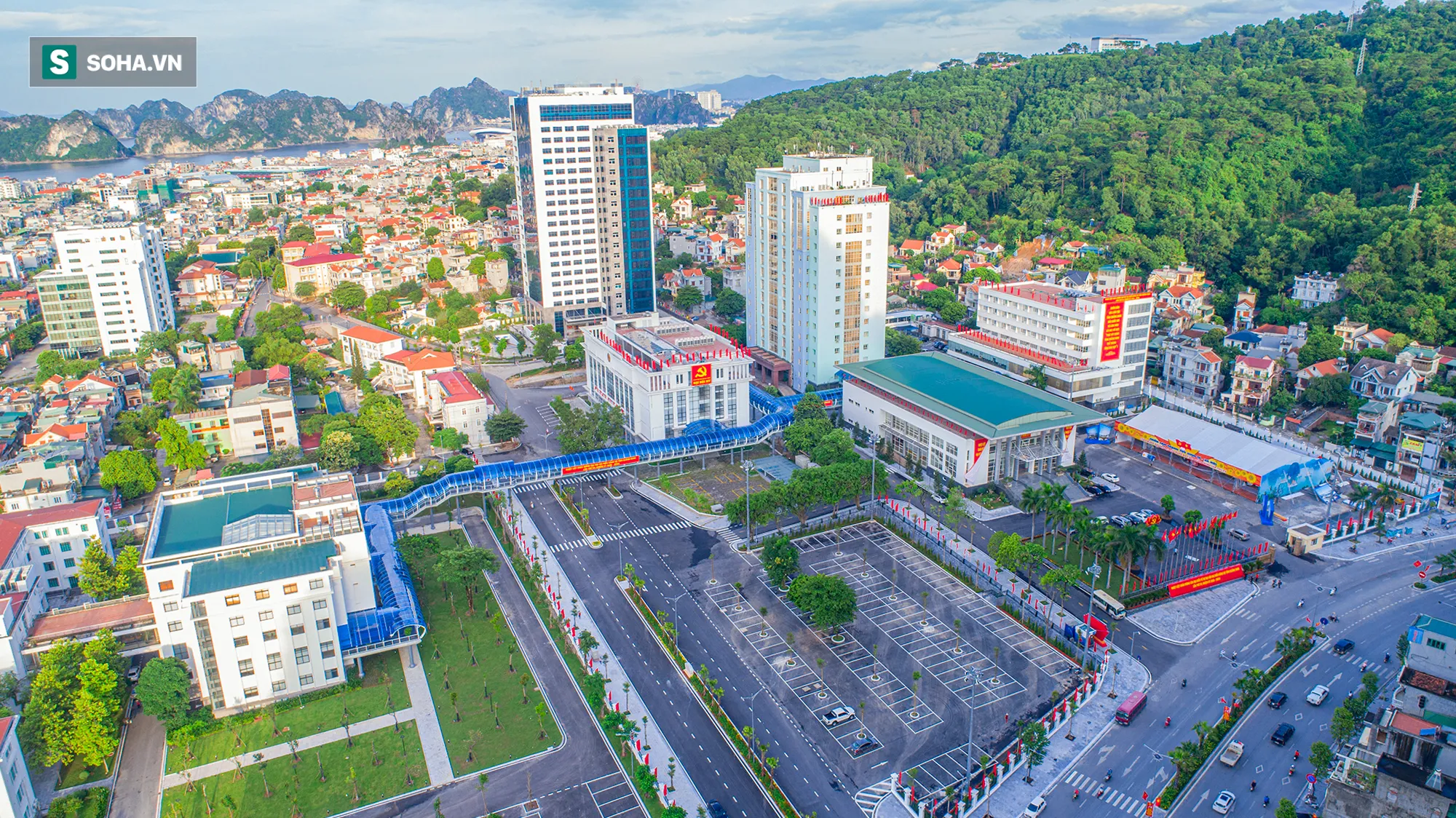 Trung tâm hành chính công tỉnh Quảng Ninh