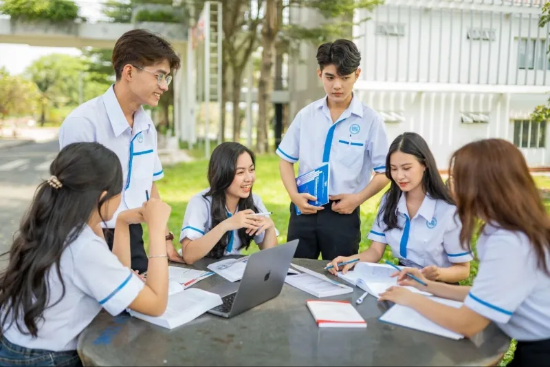 Để có được một công việc tốt trong ngành phải tùy thuộc vào nhiều yếu tố khác nhau