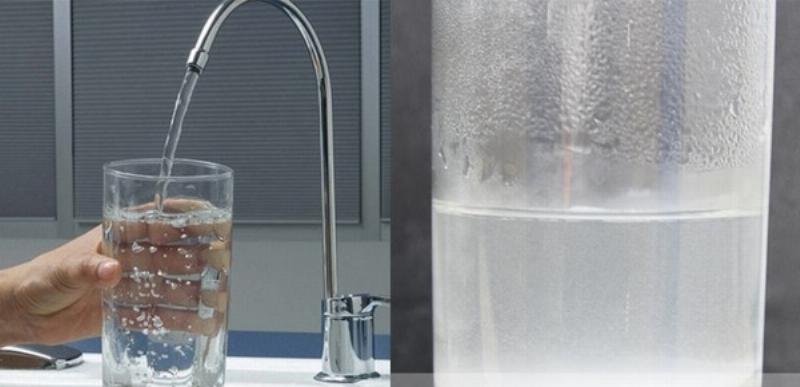 Các dấu hiệu nhận biết nước sinh hoạt không đạt tiêu chuẩn an toàn qua màu, mùi, vị và cặn bẩn