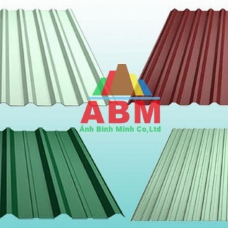 Các loại tôn Nam Kim đa dạng màu sắc và chủng loại tại đại lý uy tín, đáp ứng mọi nhu cầu công trình